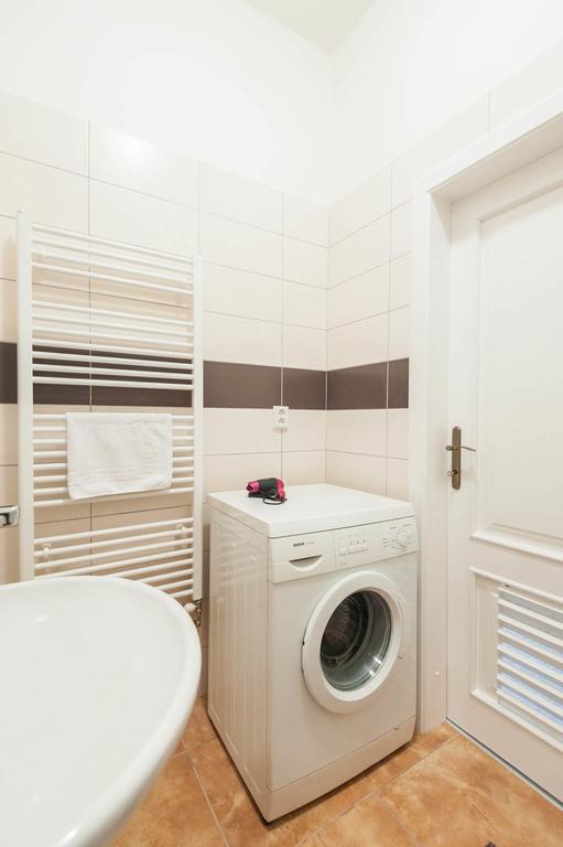 Gorazdova Apartments プラハ エクステリア 写真